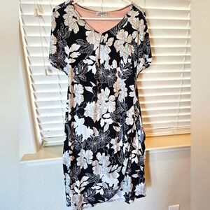 Robbie Bee Floral Dress size XL